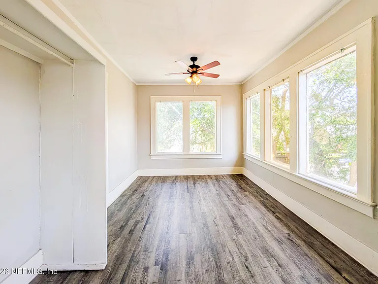 2022 Dellwood Ave #2 — Photo 11