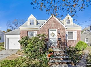 171 Harrison St, New Milford, NJ 07646