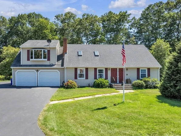38 Standish Rd, Attleboro, MA 02703