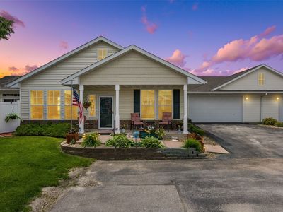 1333 Tower Ln NE, Cedar Rapids, IA, 52402