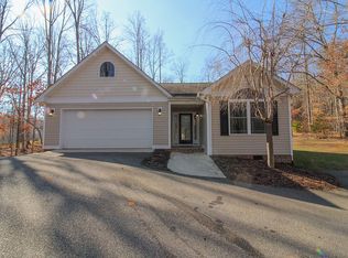 139 Arrington Dr, Evington, VA 24550
