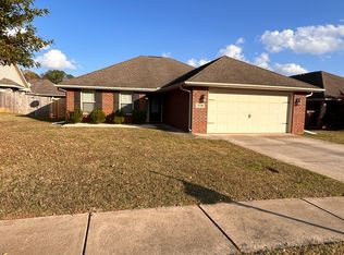 318 Dovington Dr, Huntsville, AL 35806