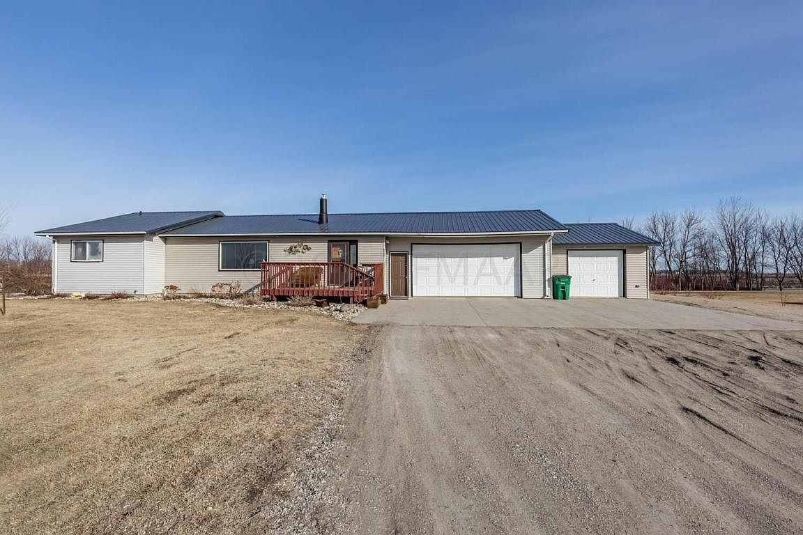 6721 53rd Ave N, Harwood, ND 58042 | Zillow