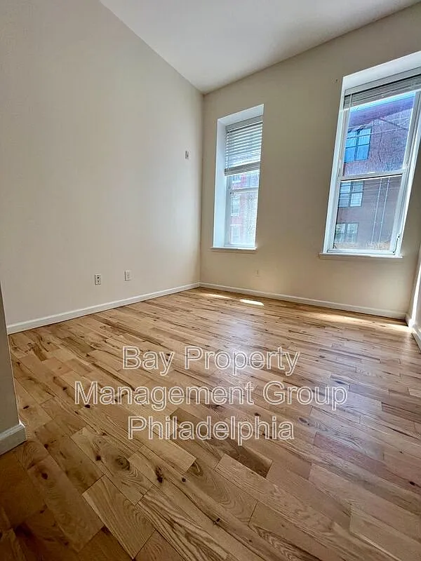 2 bed, 1.0 bath, 980 sqft, $1,250 — Photo 4