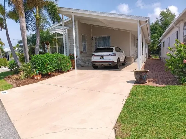 756 N GREEN CIRCLE #127, VENICE, FL 34285