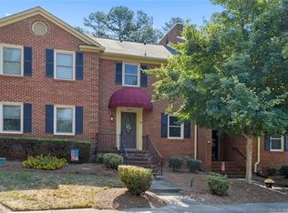 8444 Coulwood Oak Ln, Charlotte, NC 28214