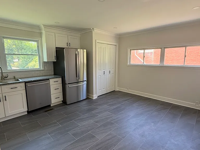 4804 Gilmore Dr — Photo 4