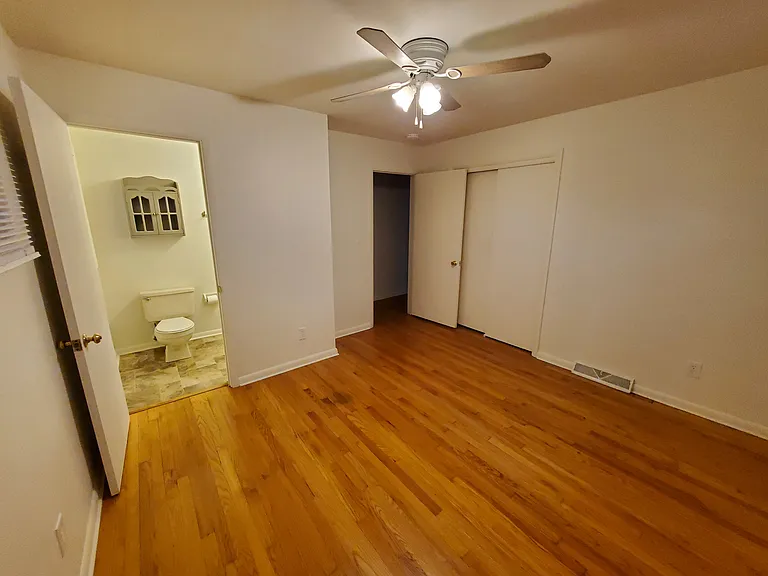 4580 Tulane Ave — Photo 7