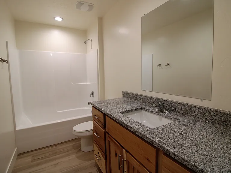 1519 N 200 E #BASEMENT — Photo 9