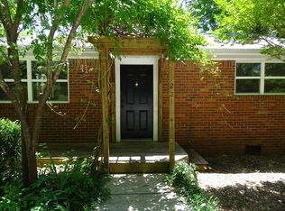 122 1/2 S Duncan Ave, Fayetteville, AR 72701