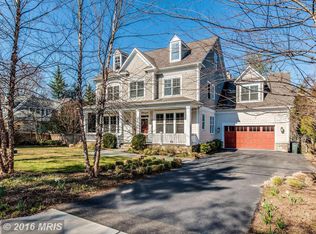 6516 77th St, Cabin John, MD 20818