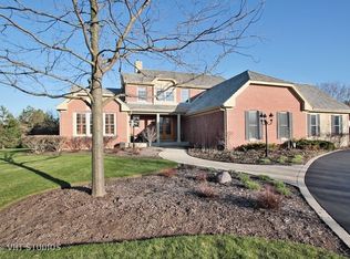 36555 N Mill Creek Dr, Gurnee, IL 60031