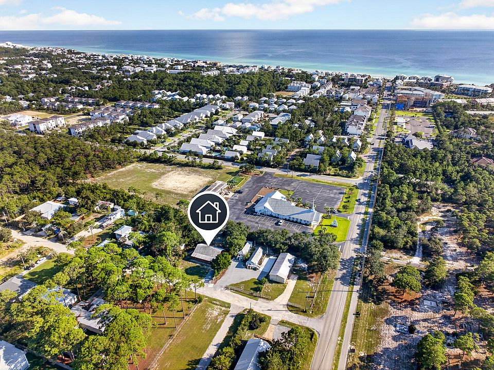 1st image of 40 Country Club Dr