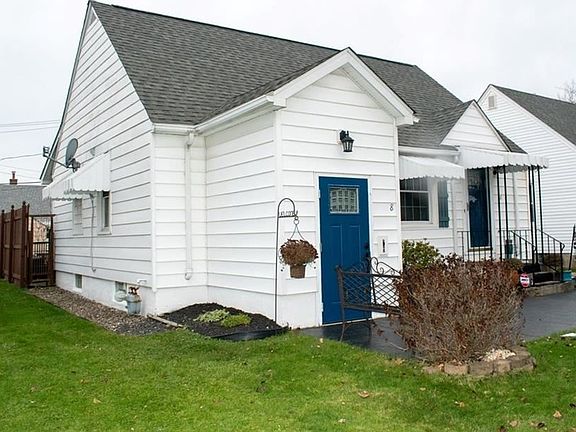3rd image of 8 Coburg St