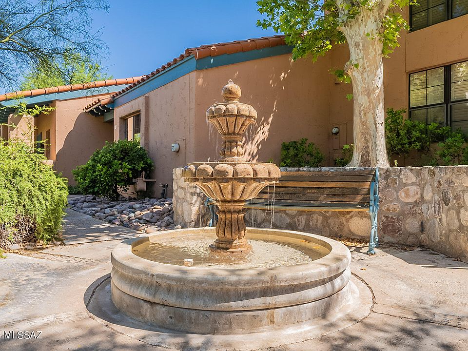 1st image of 5303 N Calle Del Rocio