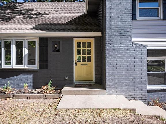 4th image of 9105 Hayes Dr