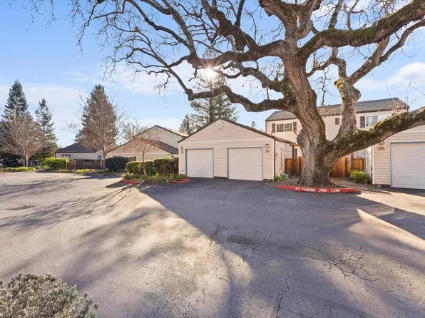 1604 Yardley Street, Santa Rosa, CA 95403