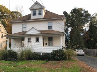 136 School St, Manchester, CT 06040