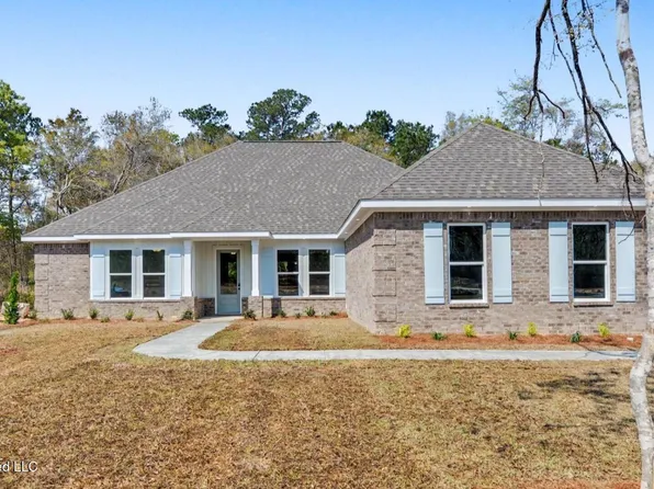 7752 Magnolia Loop, Pass Christian, MS 39571