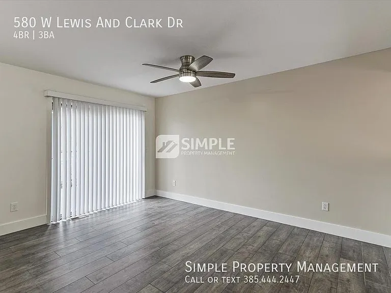 580 W Lewis And Clark Dr — Photo 8
