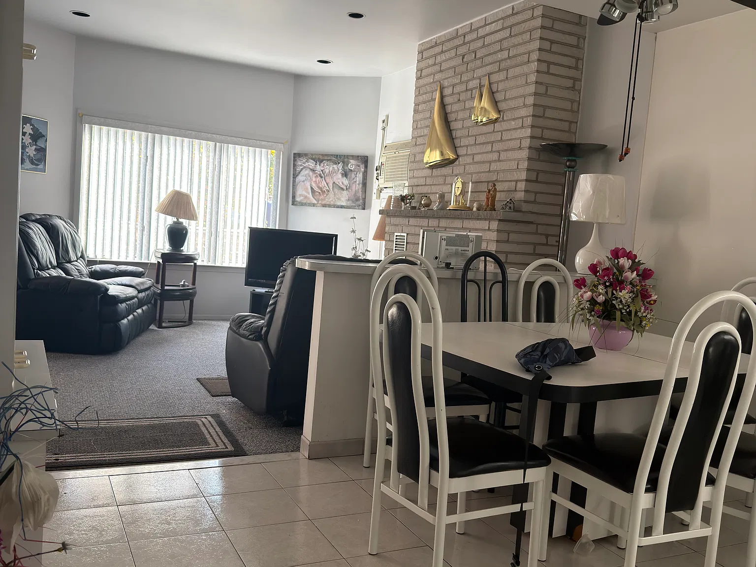 2 bed, 800 sqft, $2,800 — Photo 3