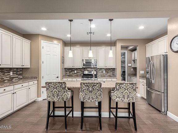 4th image of 31606 N 132ND Avenue