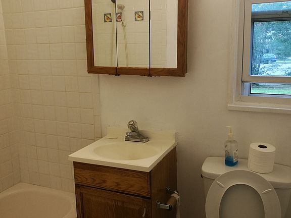 5th image of 7308 Piper Ct