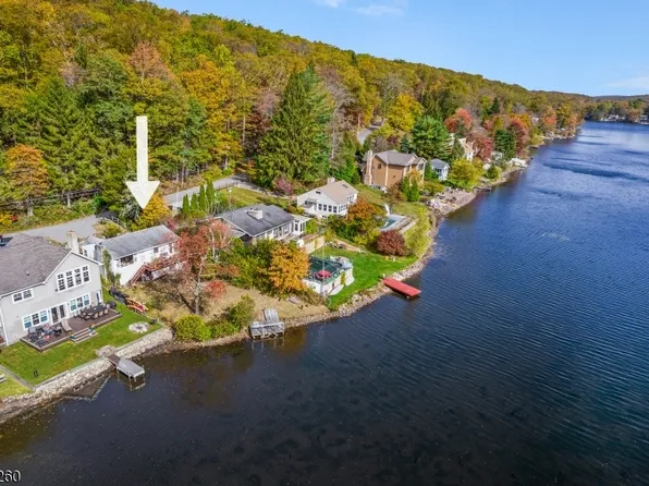 95 Woods Rd, Sandyston Twp., NJ 07826