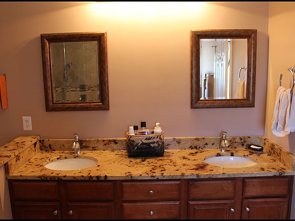 Double Sinks in MB