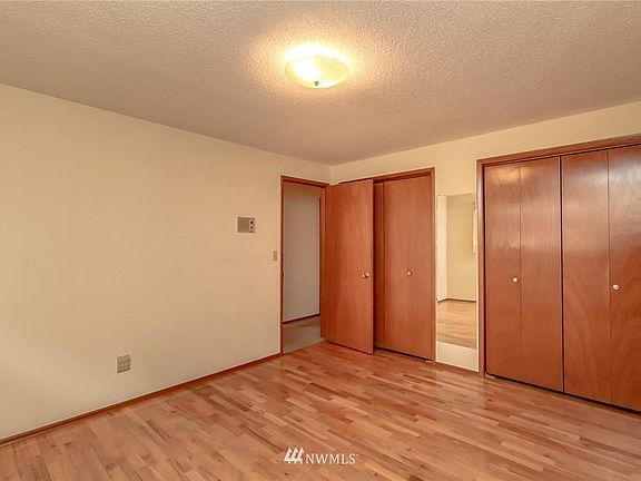 5th image of 2142 N Mildred St
