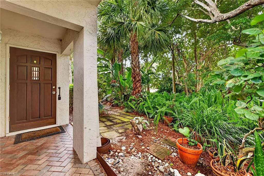 2 bed, 2.0 bath, 1196 sqft, $2,000 — Photo 3