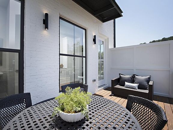 Highland Home Design Outdoor Living