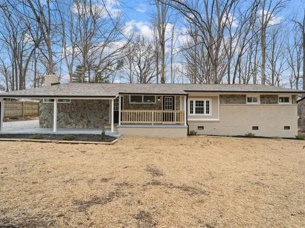 6119 Sundown Dr, Greensboro, NC 27410