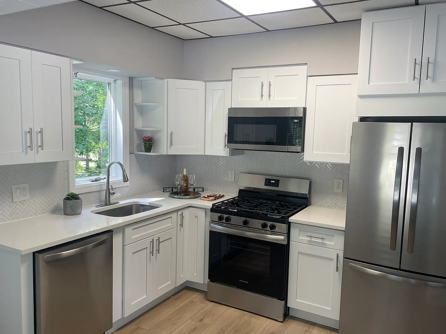 2 bed, 1.5 bath, $2,695 — Photo 2