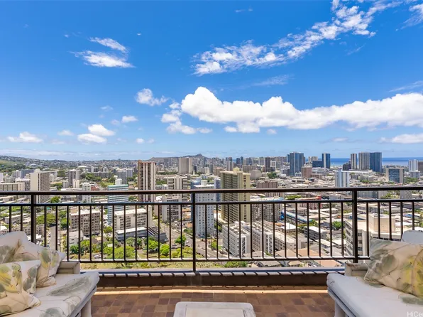 1010 Wilder Ave #Phw, Honolulu, HI 96822