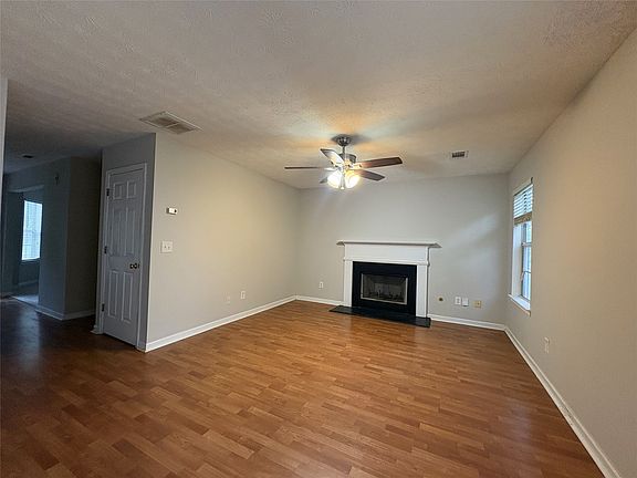 4th image of 1863 Skylar Leigh Dr