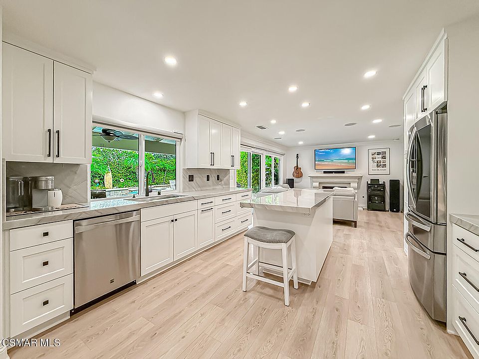 1st image of 28945 Timberlane St