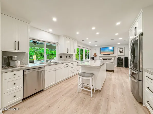 28945 Timberlane St, Agoura Hills, CA 91301