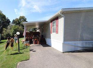 17 Matthew Ln, Kunkletown, PA 18058