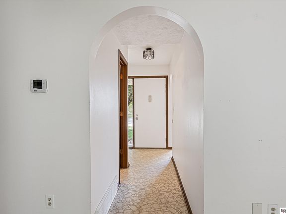 4th image of 12366 Burt St #1B-D