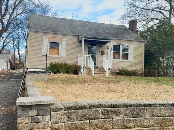 115 Clinton Place, Tinton Falls, NJ 07724