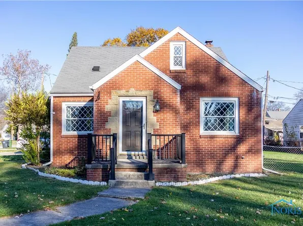 832 Corey St, Maumee, OH 43537