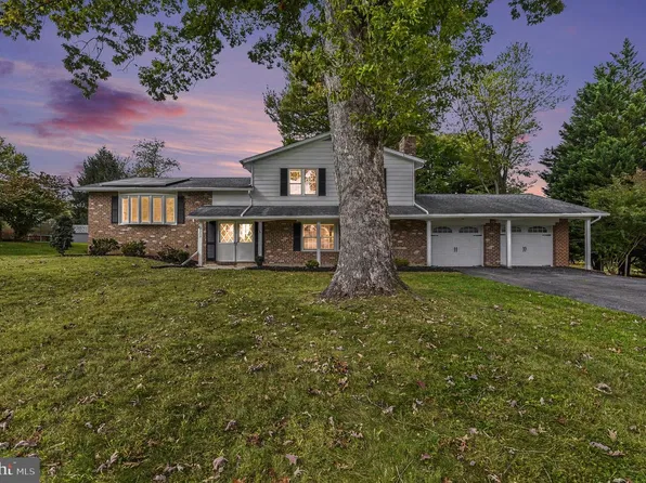 9249 W Stayman Dr, Ellicott City, MD 21042