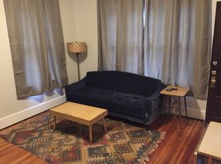 15 S Coalter St APT 2, Staunton, VA 24401