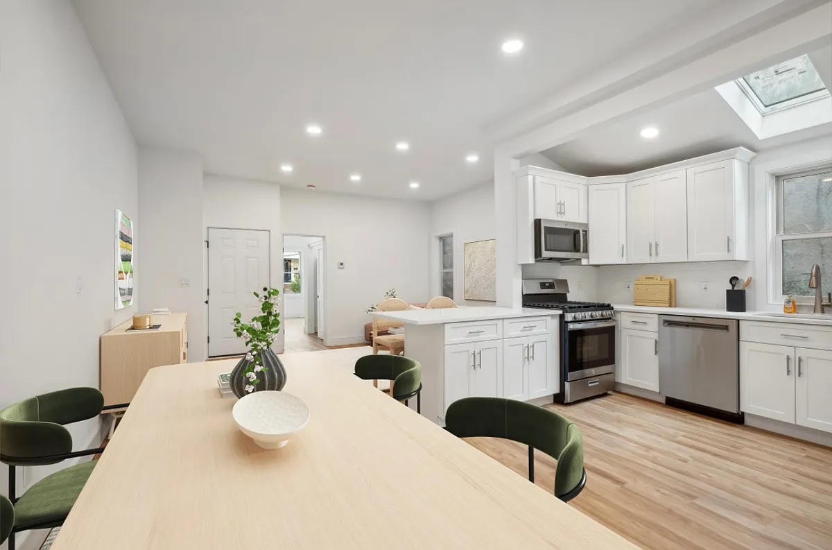 Building Photo - 215 Harrison Ave #1