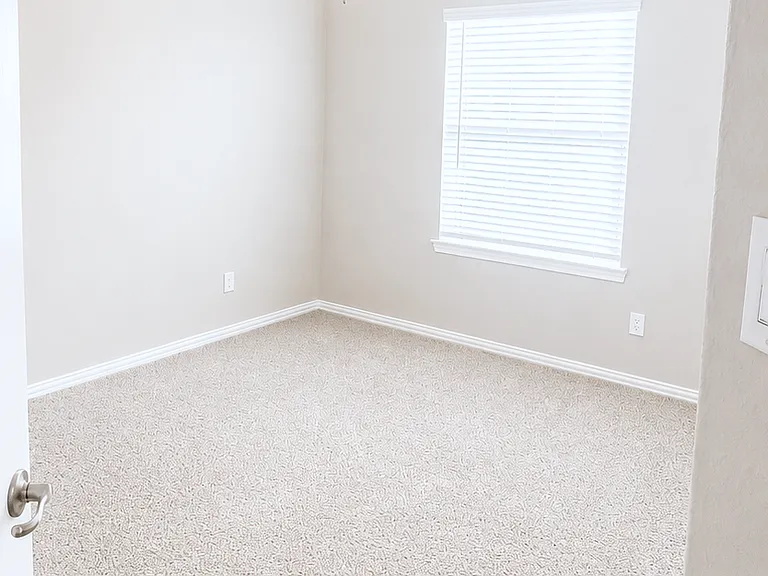 14143 Medina Dr — Photo 8