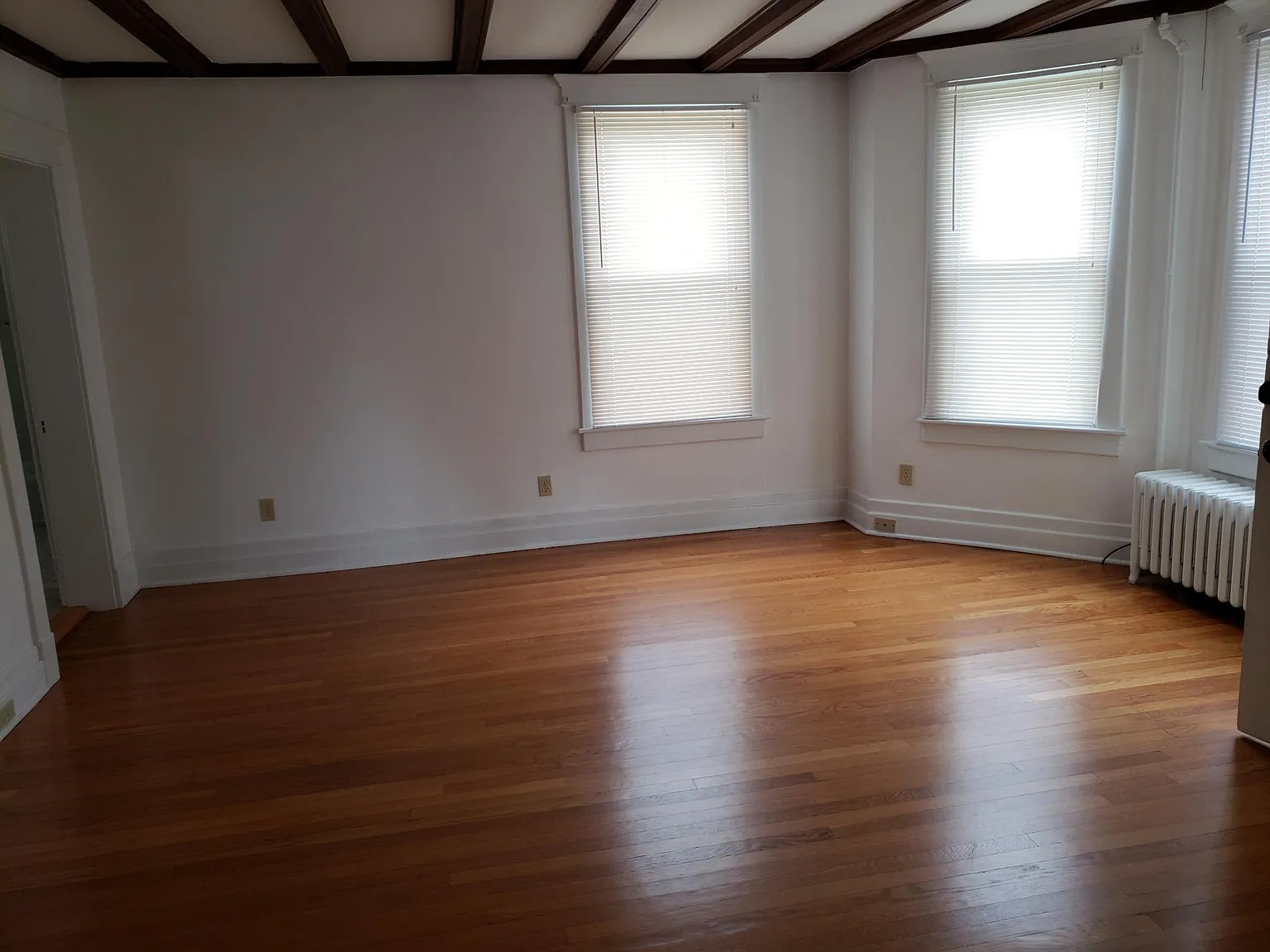 1 bed, 800 sqft, $2,350 — Photo 4