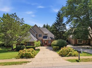 5521 Turkey Foot Rd, Zionsville, IN 46077