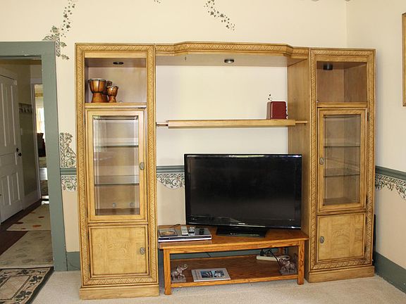 4th image of 900 Virginia Ave #2