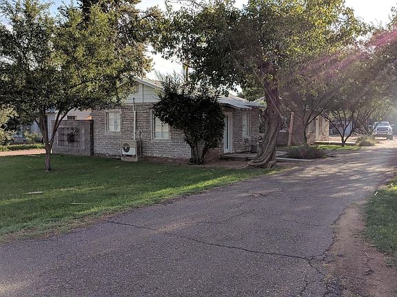 2nd image of 2-4446 N Longview Ave APT 2